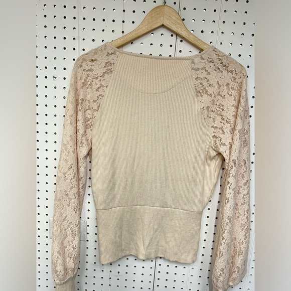 Anthropologie Surplice Ivory Lace Top - Picture 3 of 5